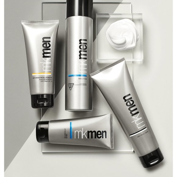 MK Men Regimen Bundle  - Wash, Shave, After-Shave, Sunscreen - Picture 2 of 8